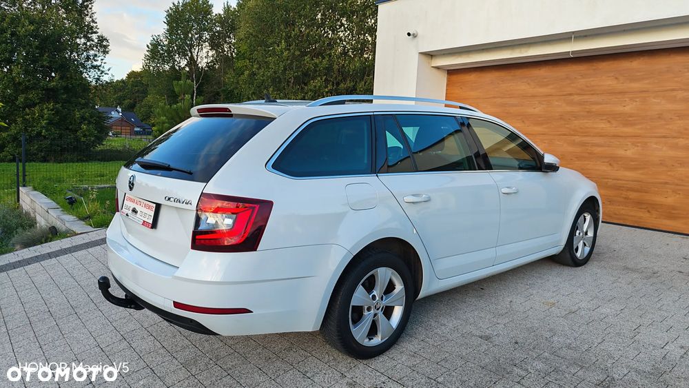 Skoda Octavia 1.4 TSI Edition DSG - 18