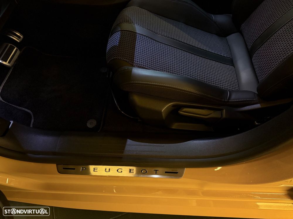 Peugeot e-208 50 kWh GT Pack - 30