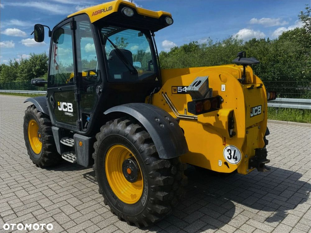 JCB 541-70 Agri Plus - 8