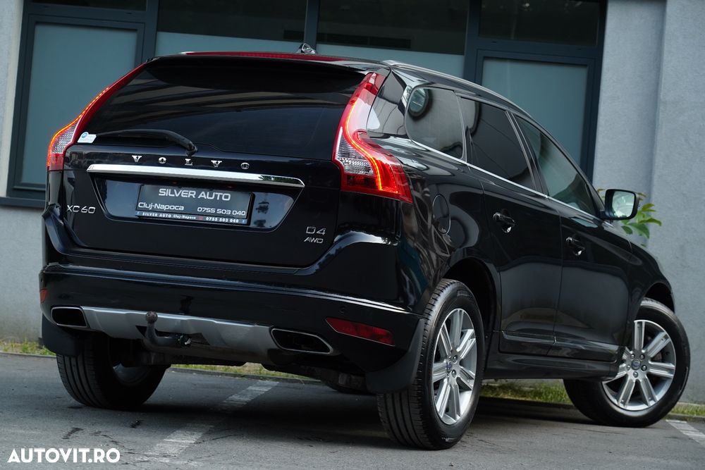 Volvo XC 60 D4 AWD Geartronic Summum - 13