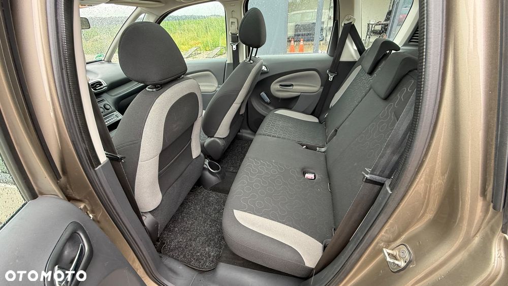 Citroën C3 Picasso VTi 95 Color Selektion - 9