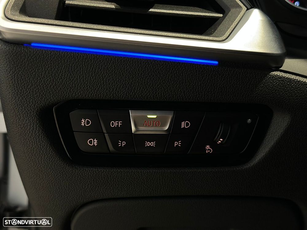 BMW 318 d Line Sport Auto - 12