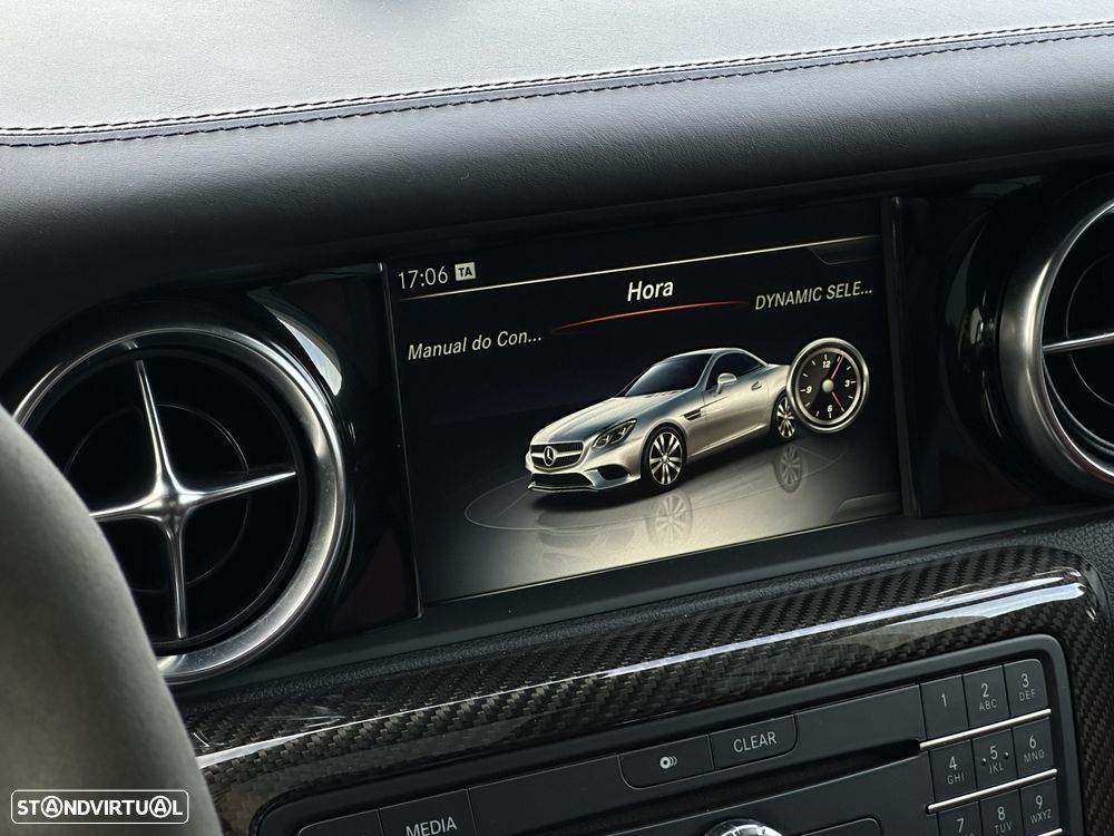 Mercedes-Benz SLC 43 AMG 9G-TRONIC RedArt Edition - 27