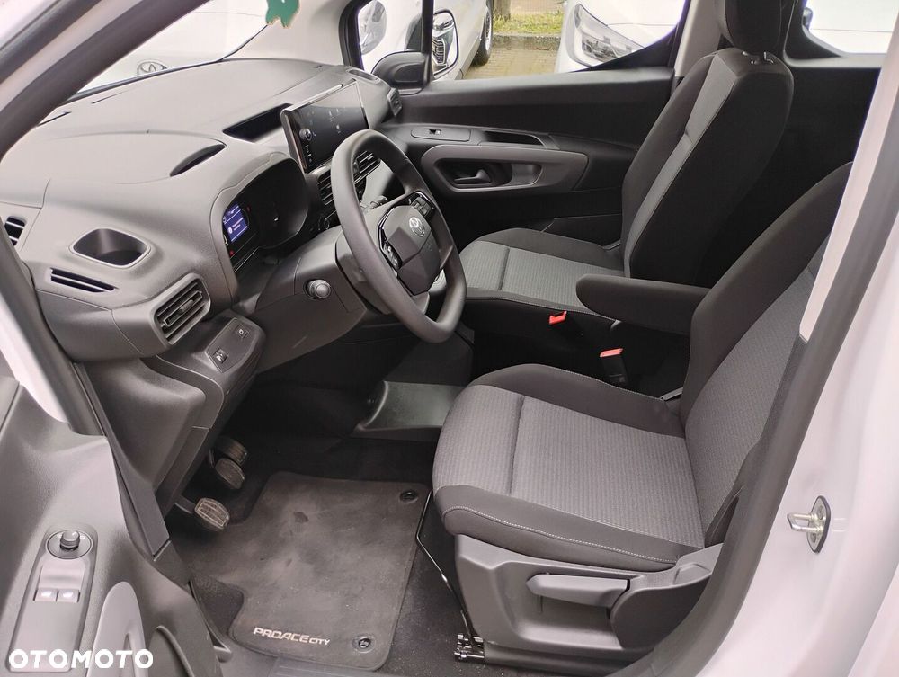 Toyota Proace City Verso 1.5 D-4D Business - 9