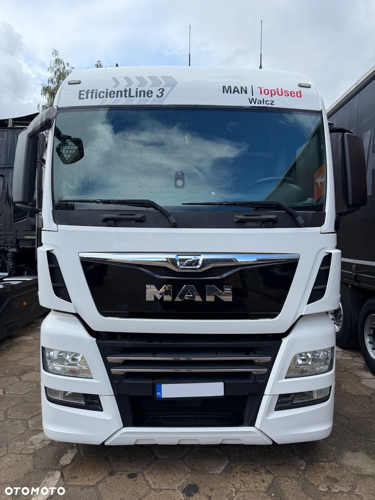 MAN TGX 18.460 RETARDER / MEGA / TYLKO 568 149 KM PRZEBIEGU / LOW DECK / 2 ZBIORNIKI PALIWOWE / LODÓWKA / BARDZO ŁADNE OPONY / 2018 ROK !! - 2