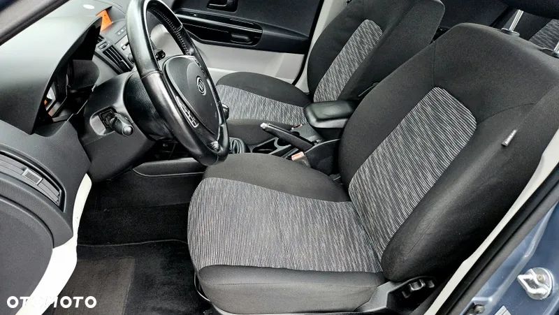 Kia Ceed Cee'd 1.6 Comfort - 18