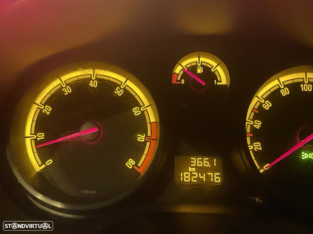 Opel Corsa 1.2 Enjoy FlexFuel - 3