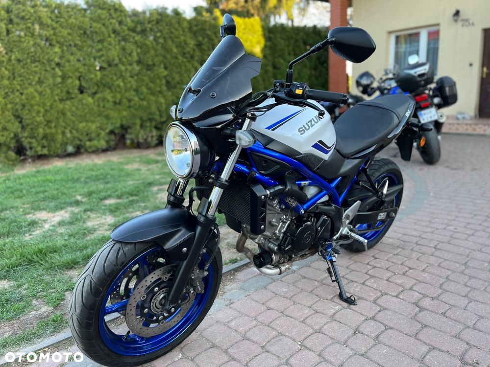 Suzuki SV - 7