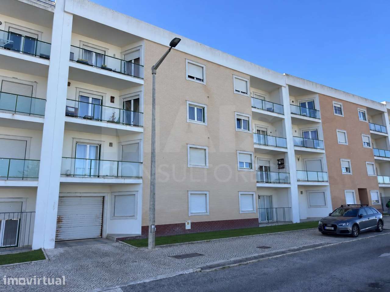 Apartamento T3 com suíte e garagem em Peniche - Grande imagem: 2/26