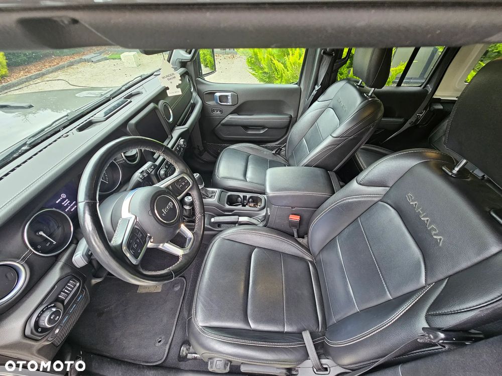 Jeep Wrangler Unlimited GME 2.0 Turbo Sahara - 17