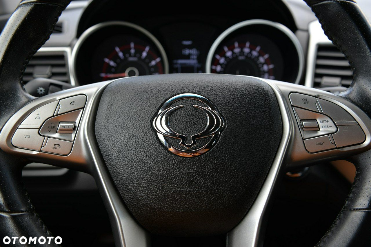 SsangYong/KGM Tivoli 1.6 Sapphire - 14