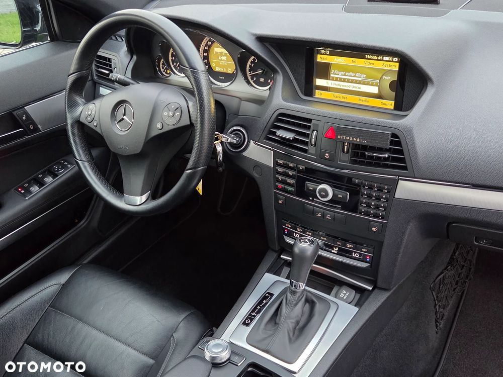 Mercedes-Benz Klasa E 250 CGI BlueEFFICIENCY Automatik Avantgarde - 6