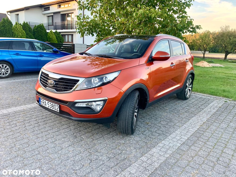 Kia Sportage 2.0 CRDI 4WD Dream-Team Edition - 4