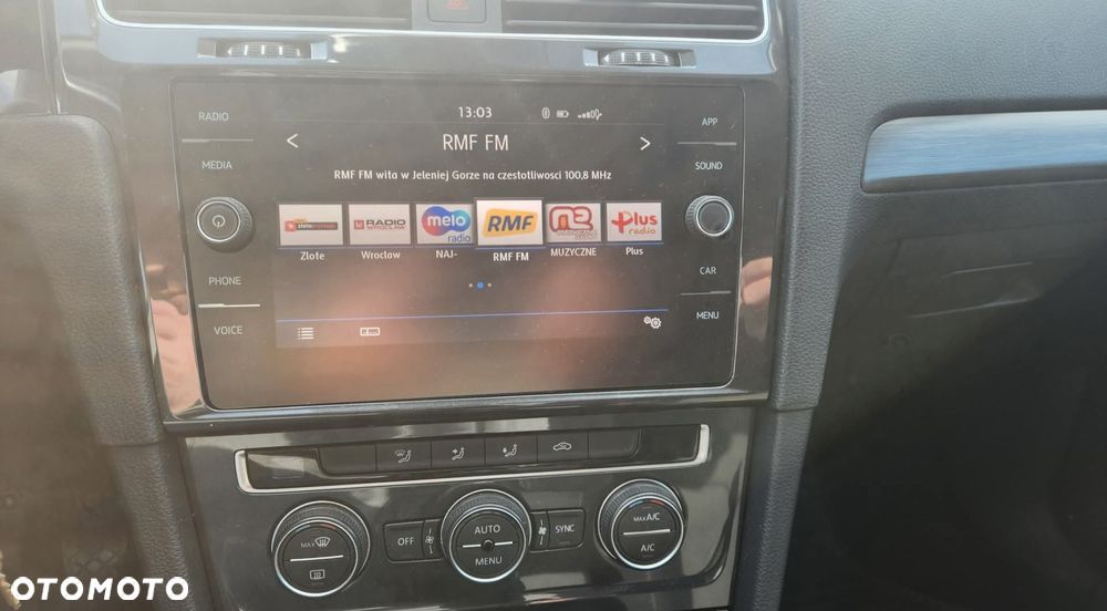 Volkswagen Golf 1.6 TDI BMT Comfortline - 8