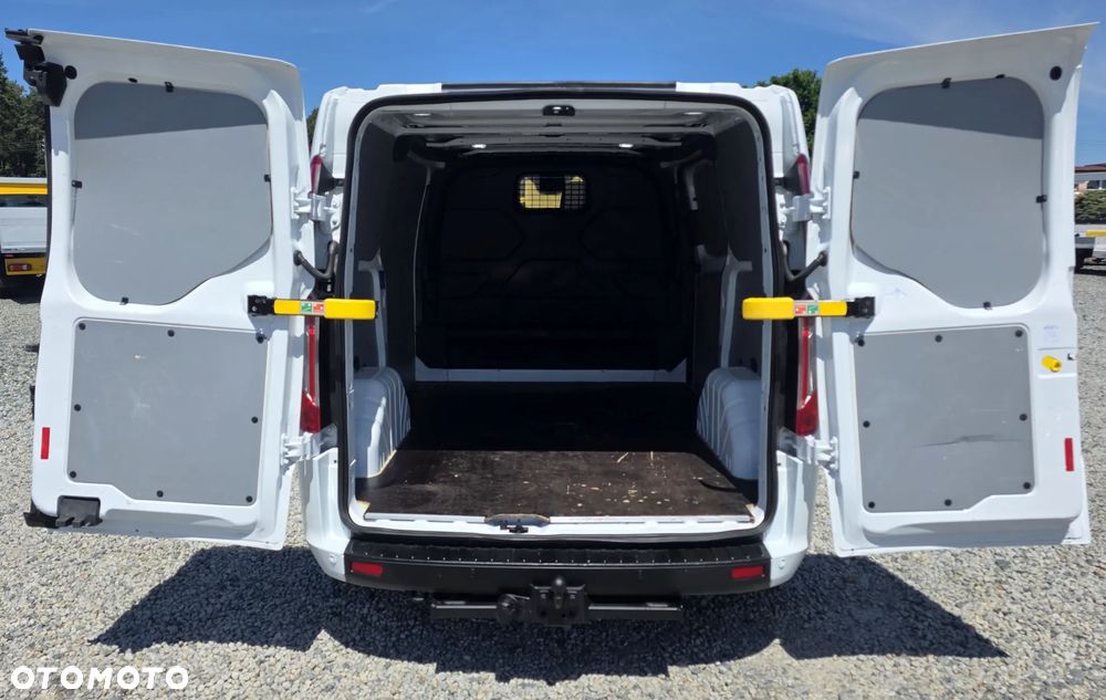 Ford FORD TRANSIT CUSTOM 2,0 TDCI 130 KONNY L1H1 KLIMA LEDY GWARANCJA BOGATE WYPOSAŻENIE - 34