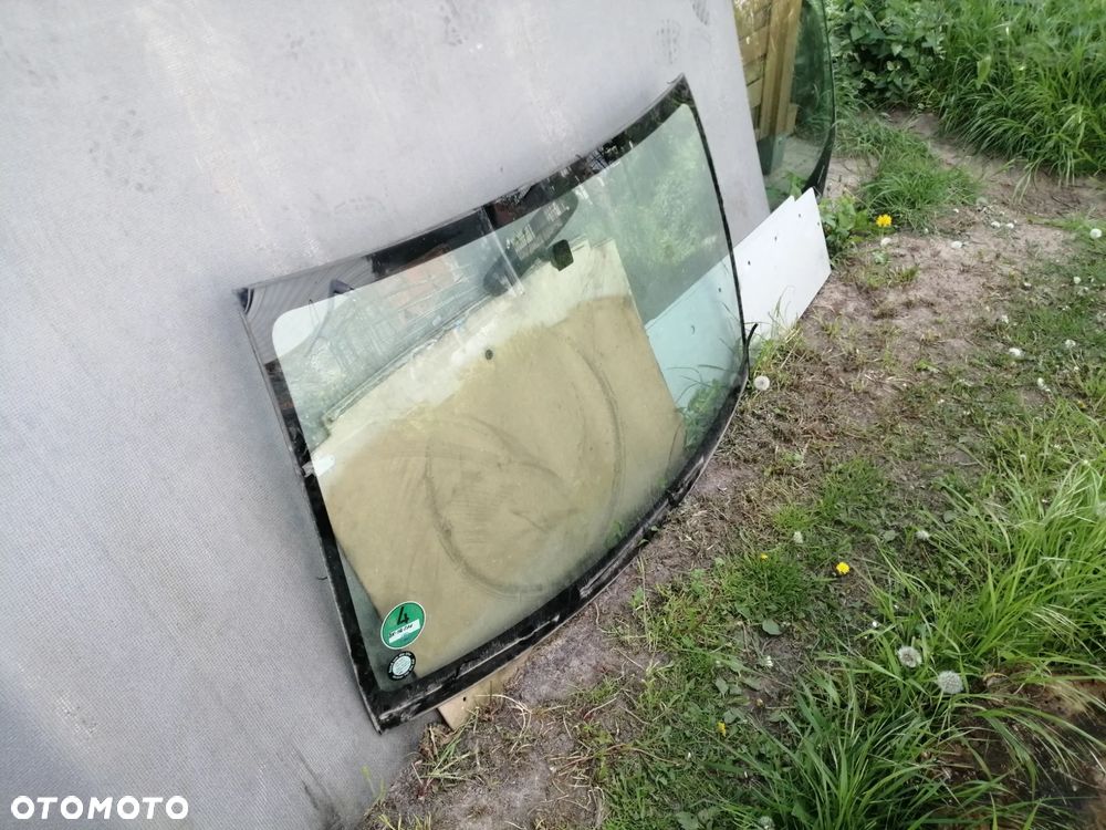 SZYBA PRZEDNIA CZOŁOWA DAIHATSU SIRION 04-10 poznan - 3