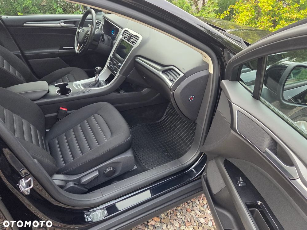 Ford Mondeo 2.0 TDCi STart-Stopp Titanium - 14