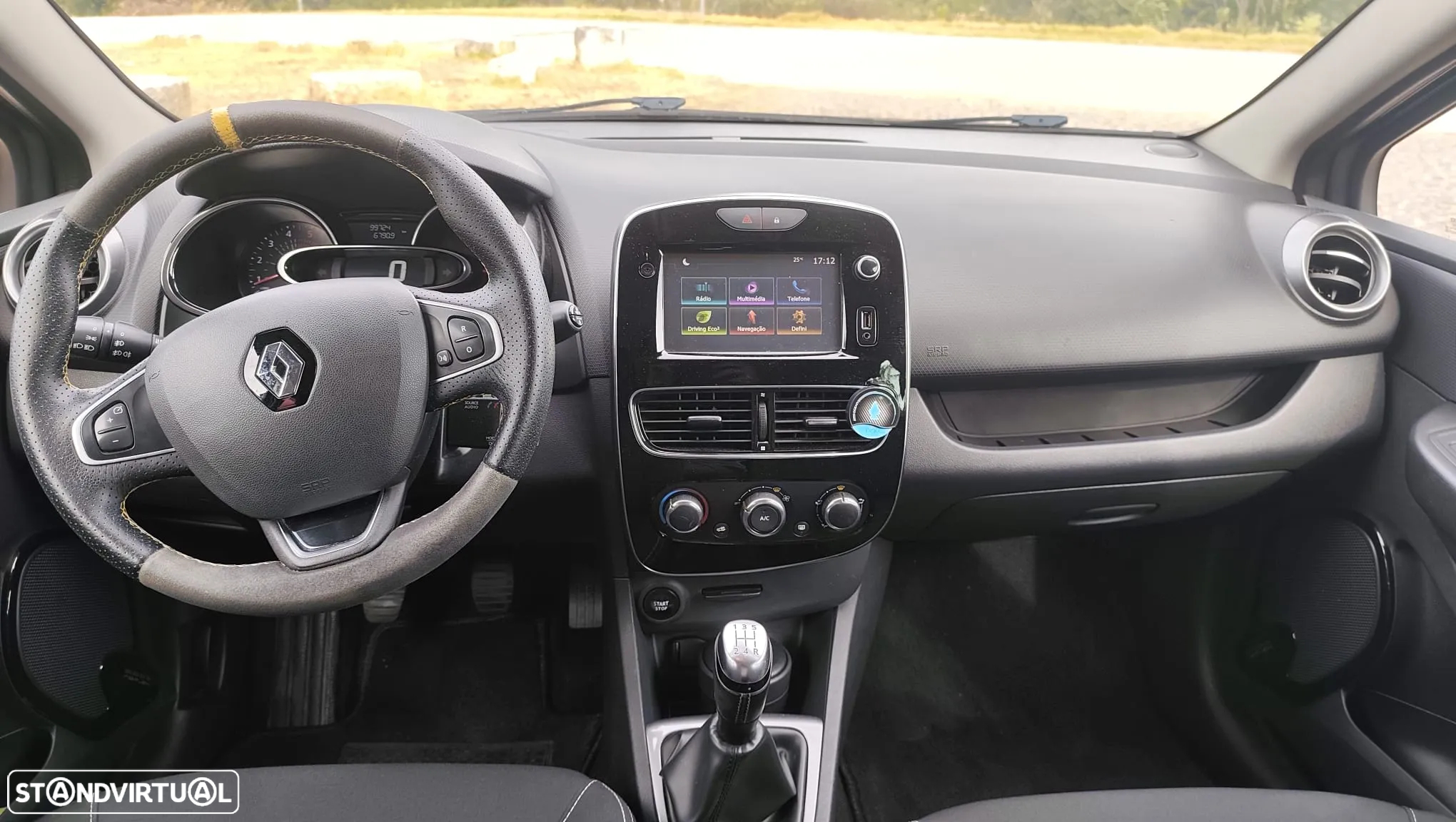 Renault Clio 1.5 dCi Limited EDition - 27
