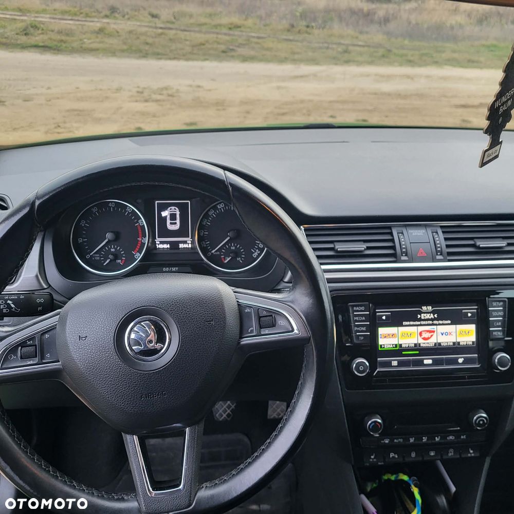 Skoda RAPID Spb 1.2 TSI Style - 10