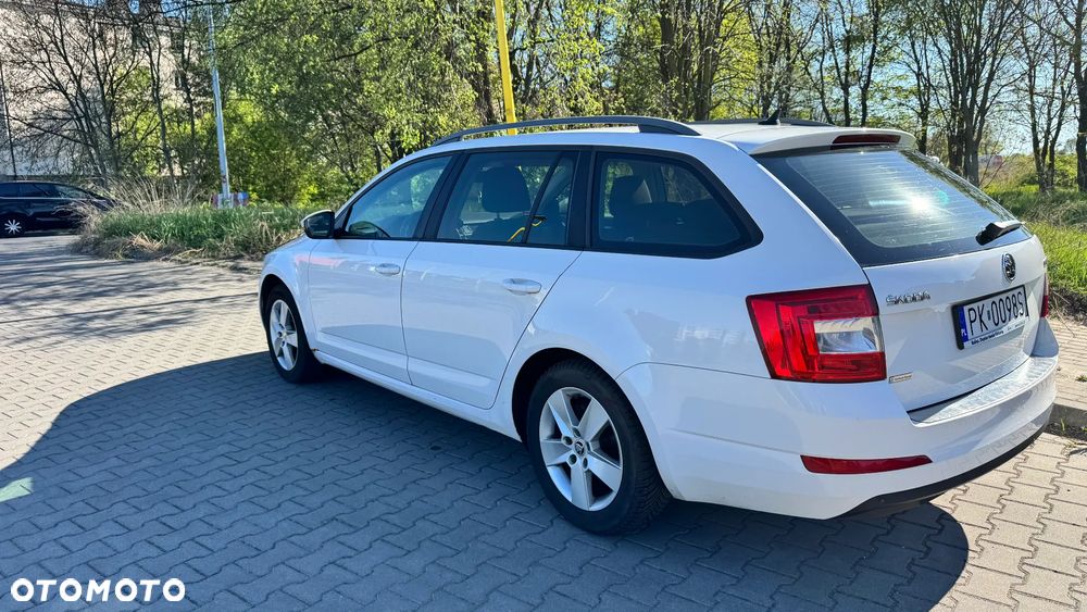 Skoda Octavia 1.6 TDI Ambition - 4