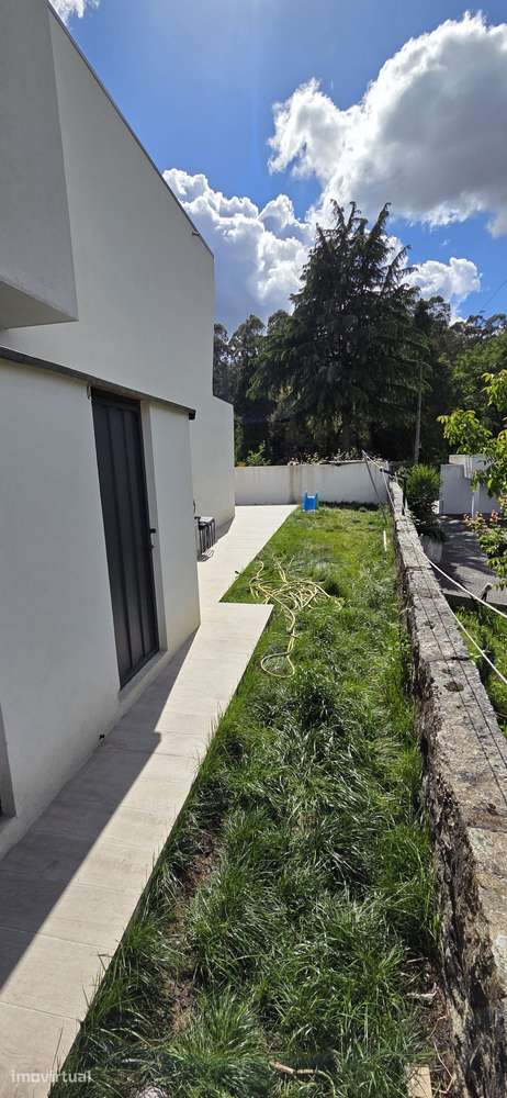 Moradia T3 Moderna em Paços de Ferreira - Grande imagem: 4/23