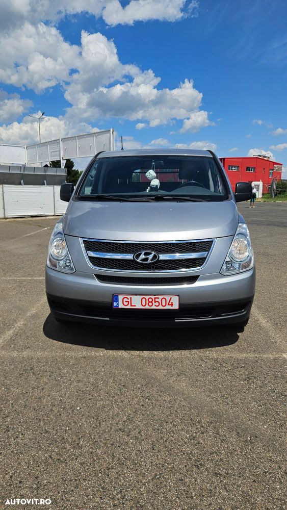 Hyundai H-1 Cargo teilverglast DF - 1