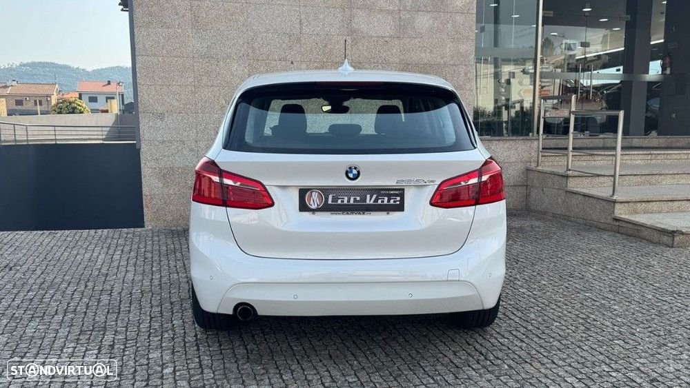 BMW 225 - 10