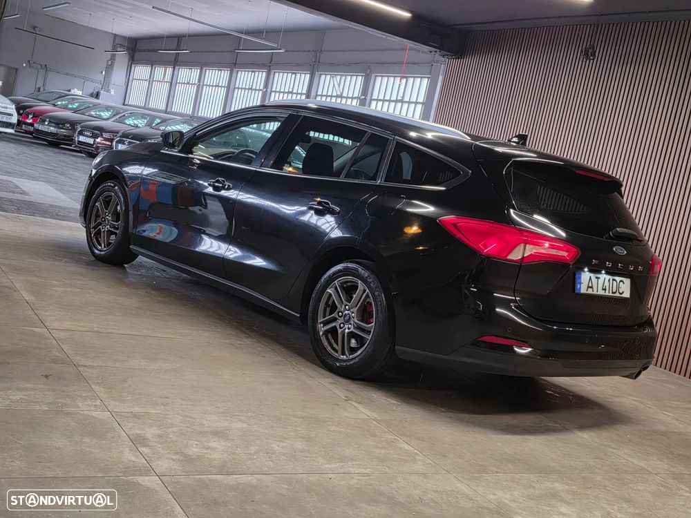 Ford Focus SW 1.0 EcoBoost S&S ACTIVE - 3
