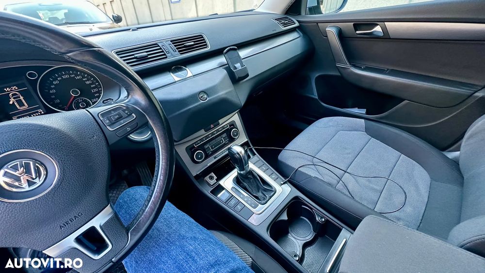 Volkswagen Passat 2.0 TDI Highline DPF DSG - 9