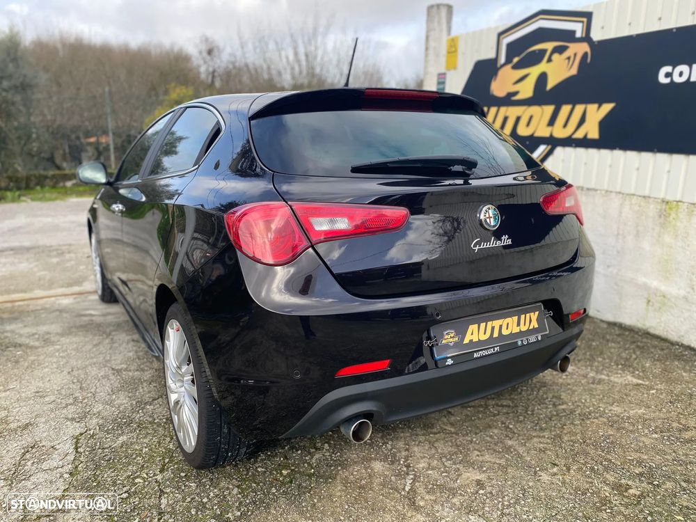 Alfa Romeo Giulietta - 6