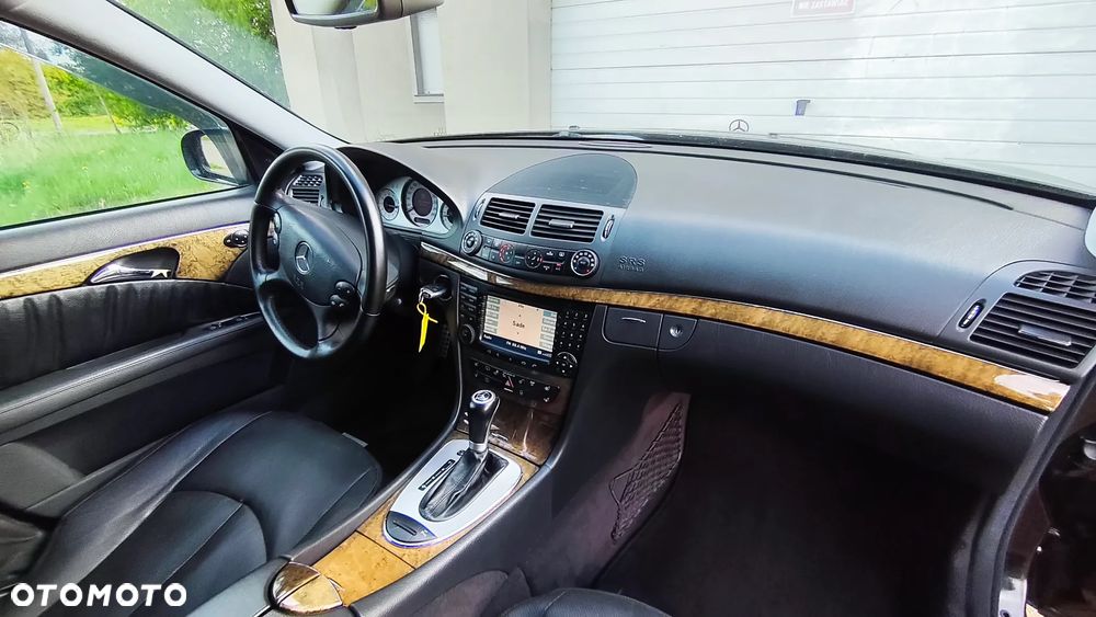 Mercedes-Benz Klasa E 350 4-Matic Avantgarde - 36