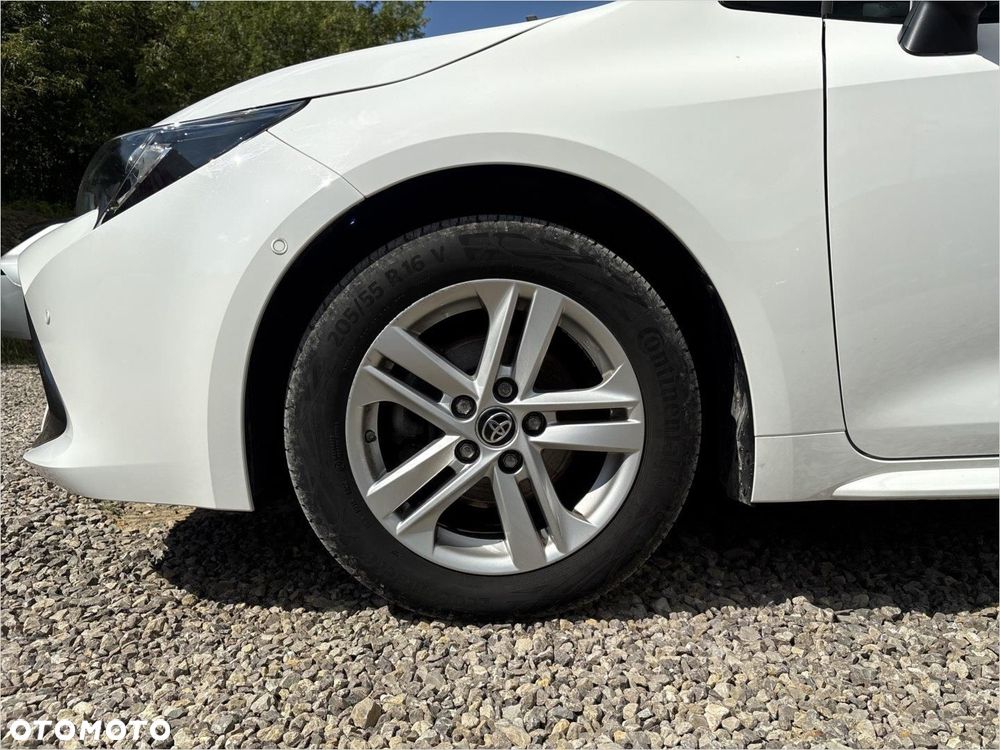 Toyota Corolla 1.8 Hybrid Comfort - 18