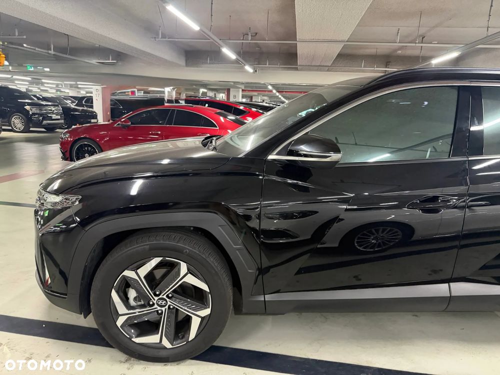 Hyundai Tucson - 8