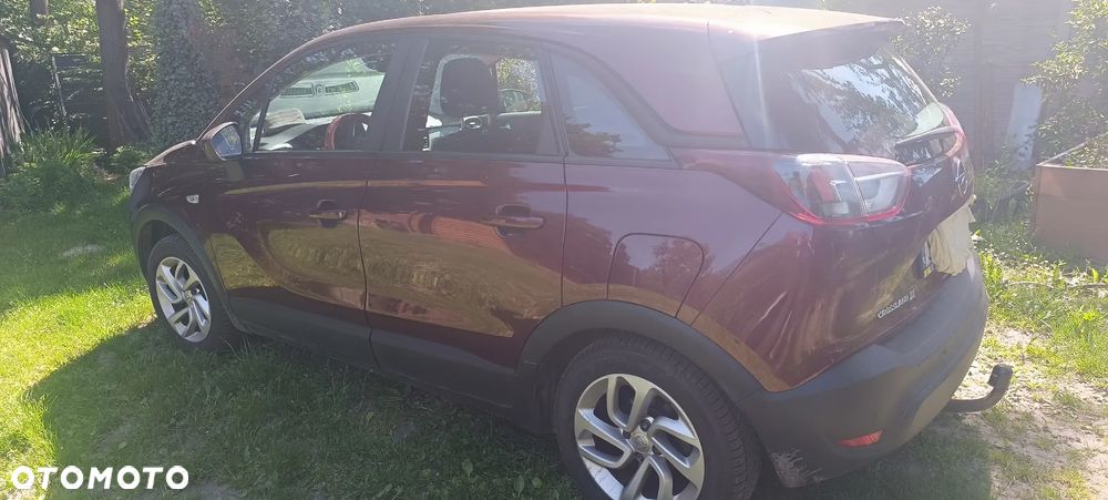 Opel Crossland X 1.2 T Enjoy S&S - 4