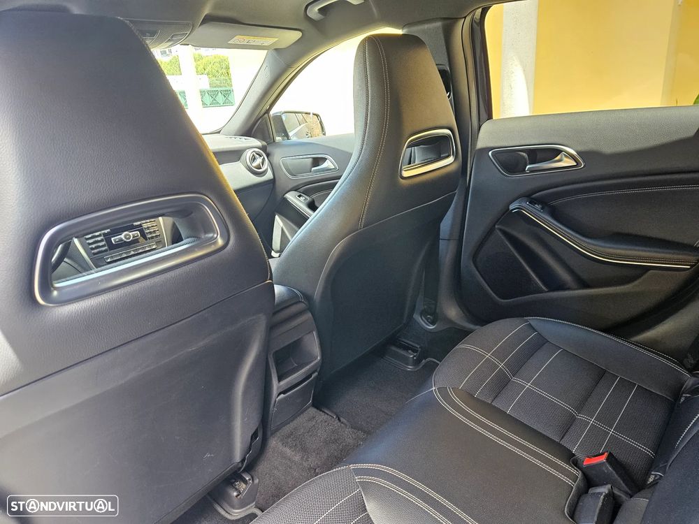 Mercedes-Benz A 180 CDI (BlueEFFICIENCY) 7G-DCT - 23