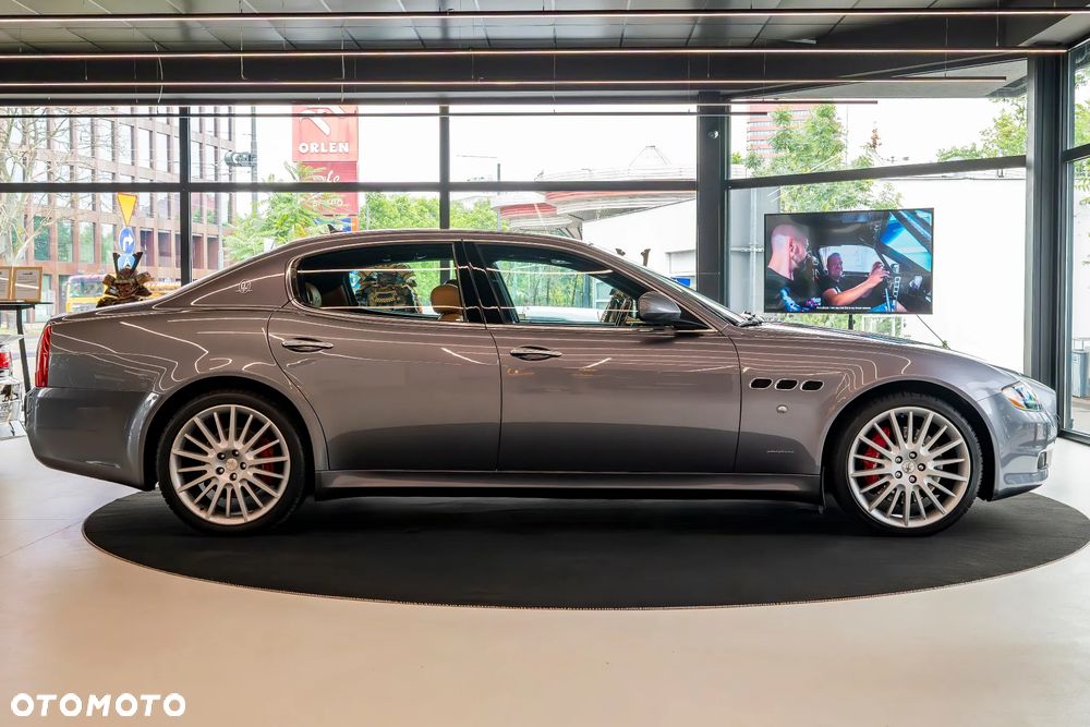 Maserati Quattroporte S - 11