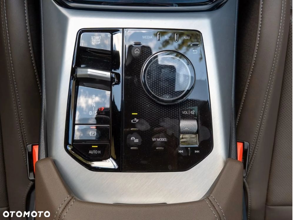 BMW X3 xDrive20 mHEV - 19