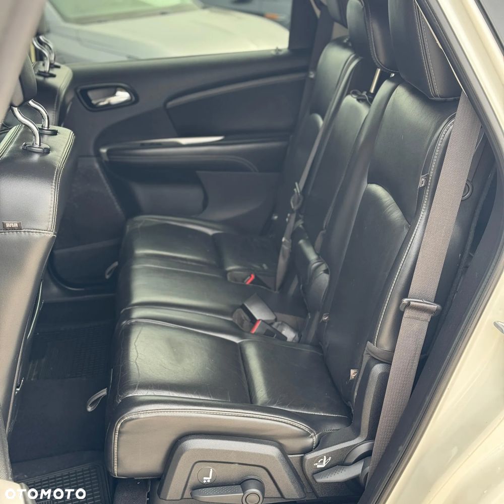 Fiat Freemont 2.0 Multijet Black Code AWD - 24