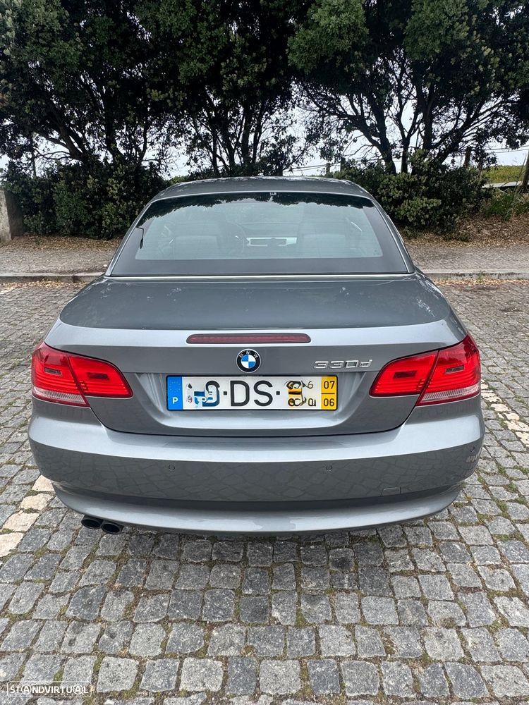 BMW 330 d Auto - 12