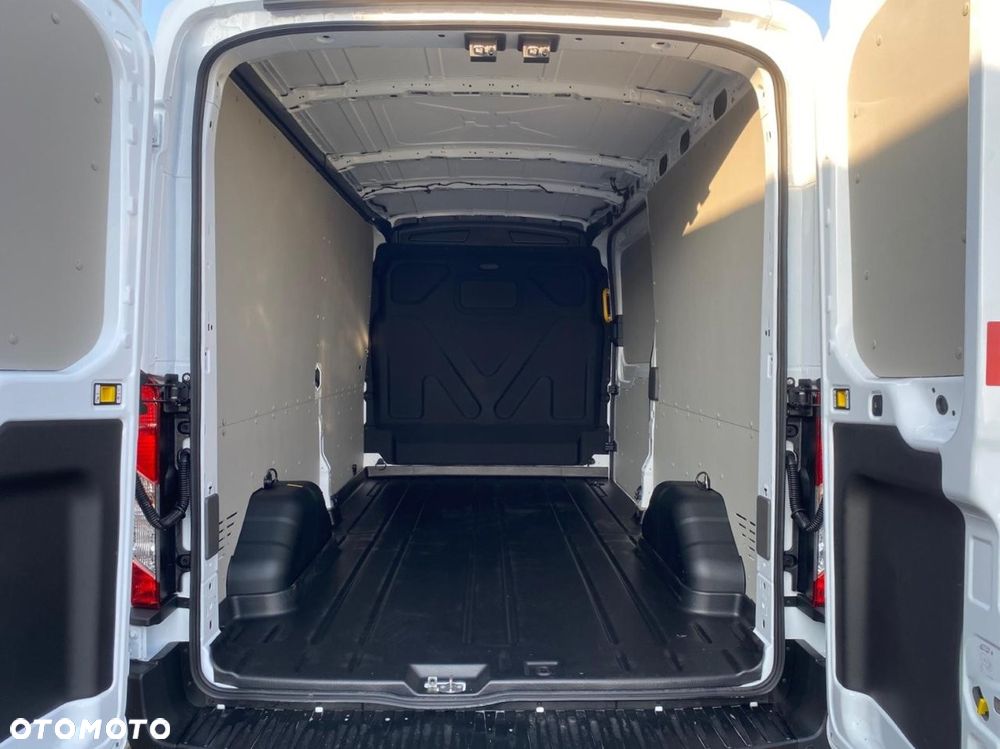 Ford Transit - 14