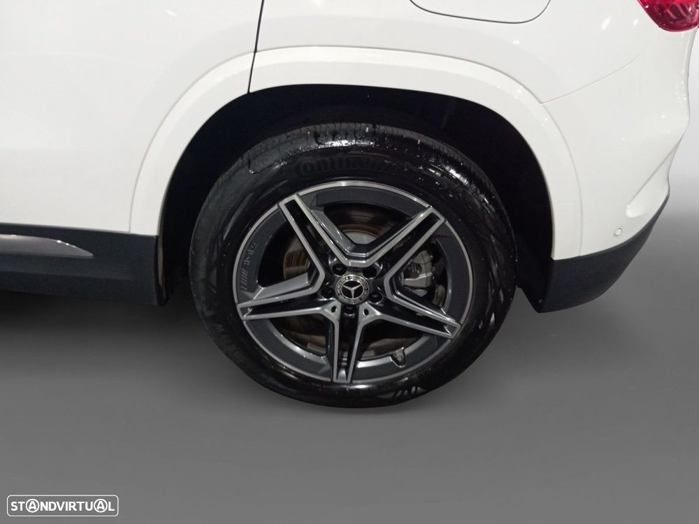 Mercedes-Benz GLA 250 e - 14
