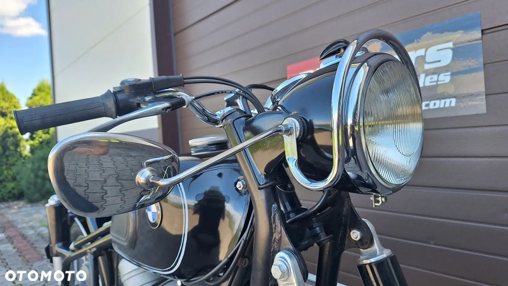 BMW R - 9