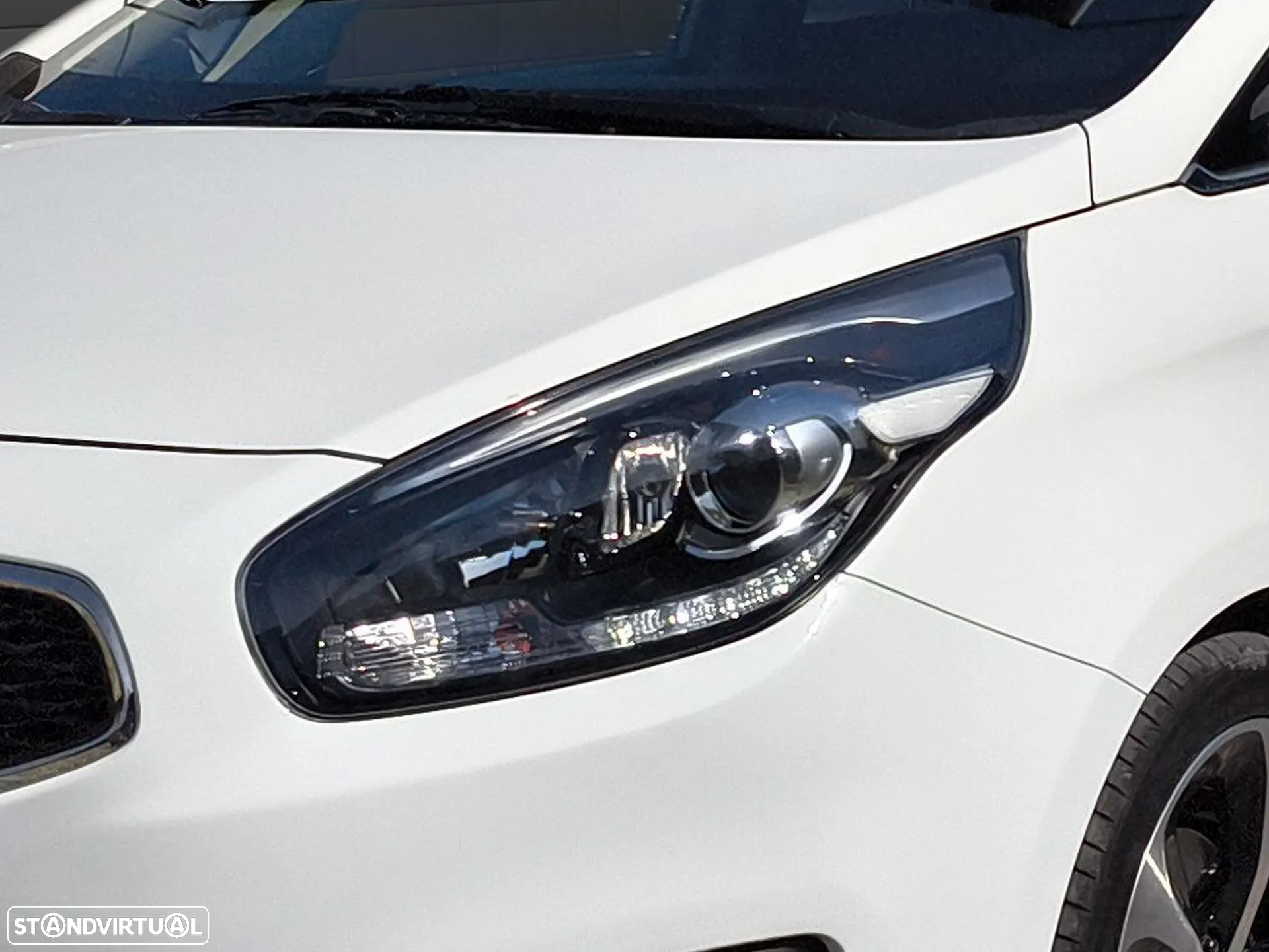 Kia Carens 1.7 CRDi ISG TX - 5