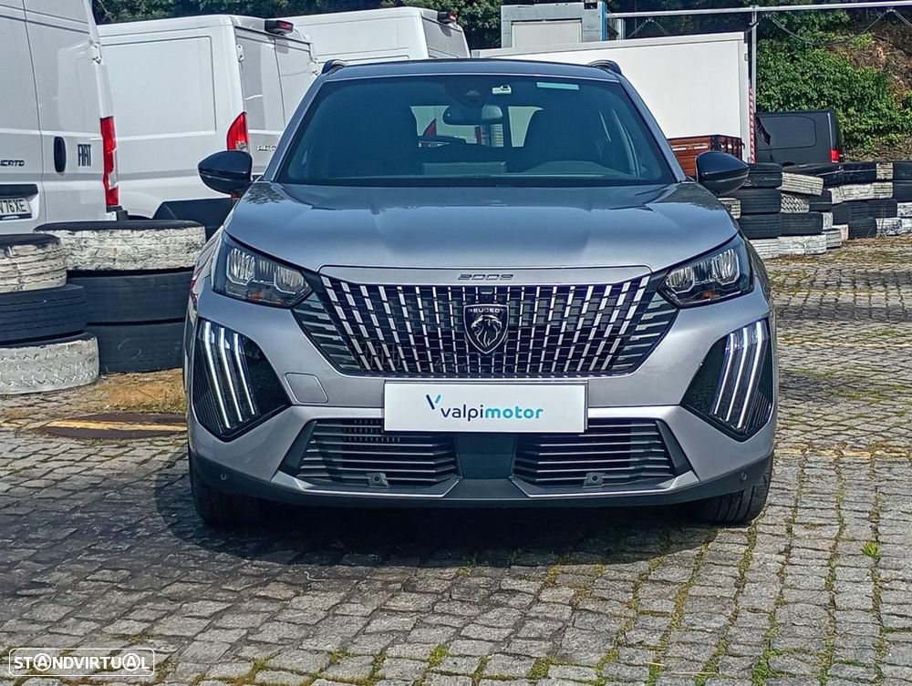 Peugeot 2008 1.2 PureTech Allure - 3