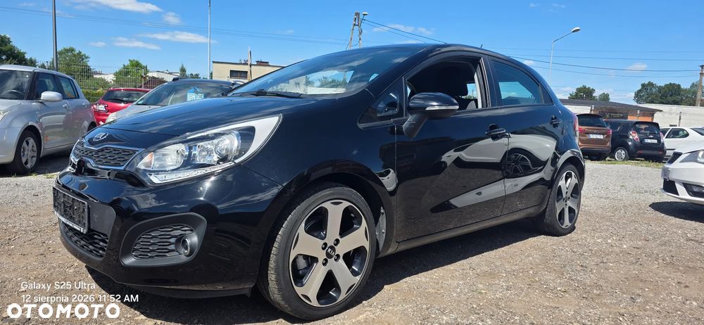 Kia Rio - 1