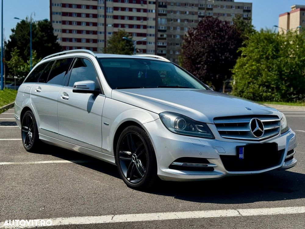 Mercedes-Benz C - 3