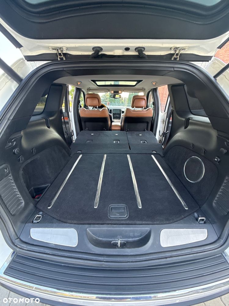Jeep Grand Cherokee 5.7 V8 HEMI Overland - 19