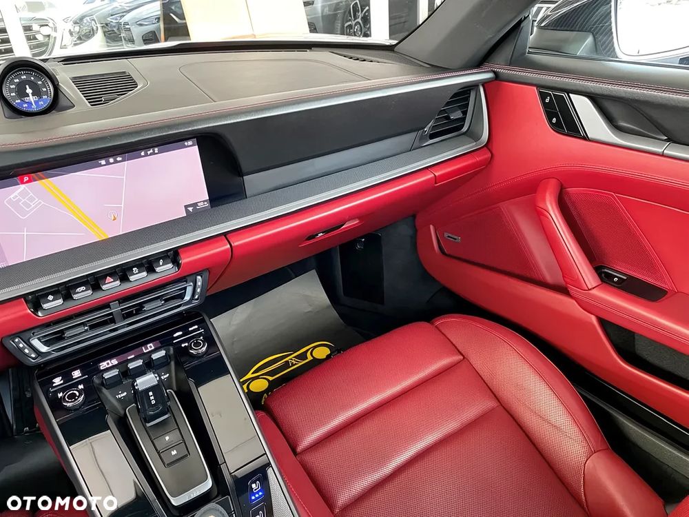 Porsche 911 Carrera S PDK - 10