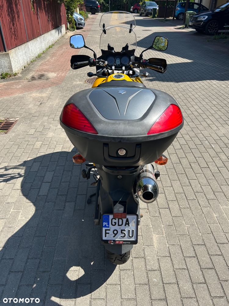 Suzuki DL - 11