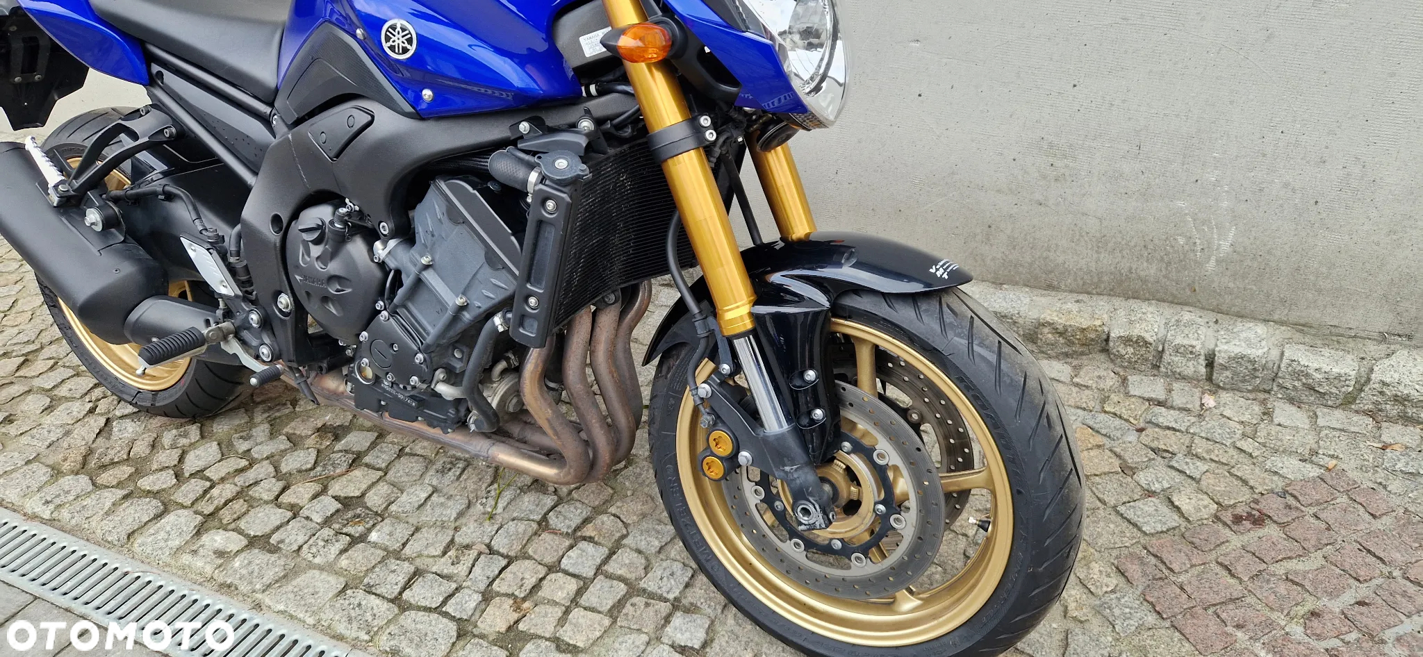 Yamaha FZ - 4